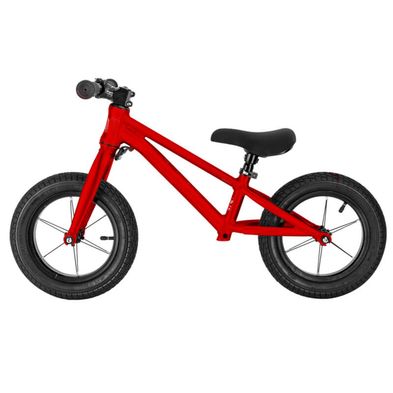 Children ride balance bikes, racing bikes, scooters K12 K14